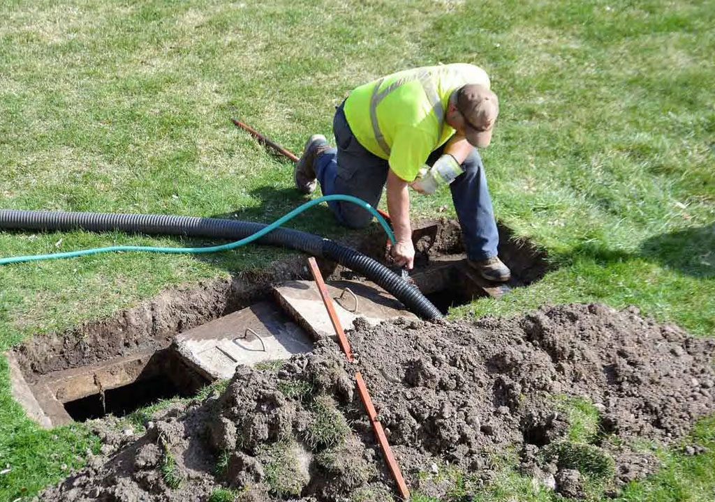 Septic Tank Repair - Mathis & Sons
